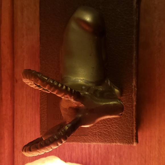 ❤ VINTAGE | Mid-century Brass Majestic Bearded Ibex Goat Ram - Picture 10 of 16